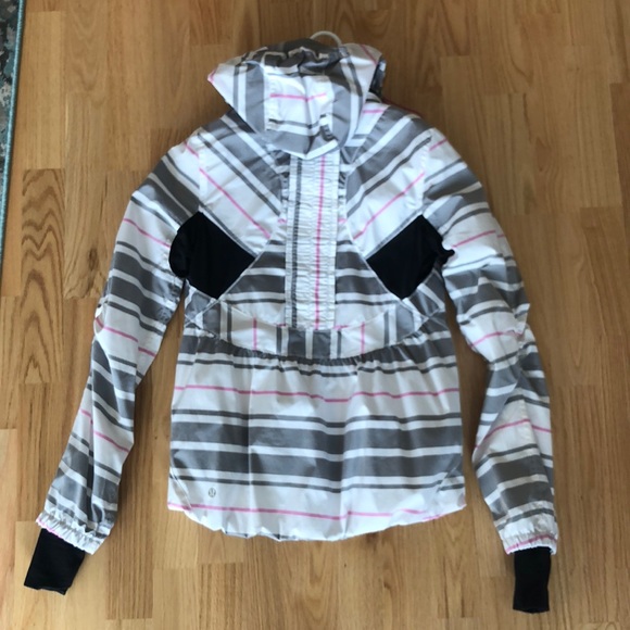 Lululemon Run Hustle running jacket - Picture 2 of 4
